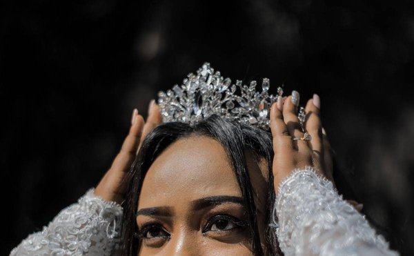 Le diadème : l'accessoire chic de votre mariage